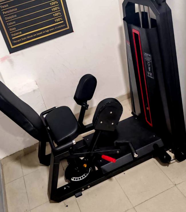 Equipment - Lower body - 	2in1 Abductor	